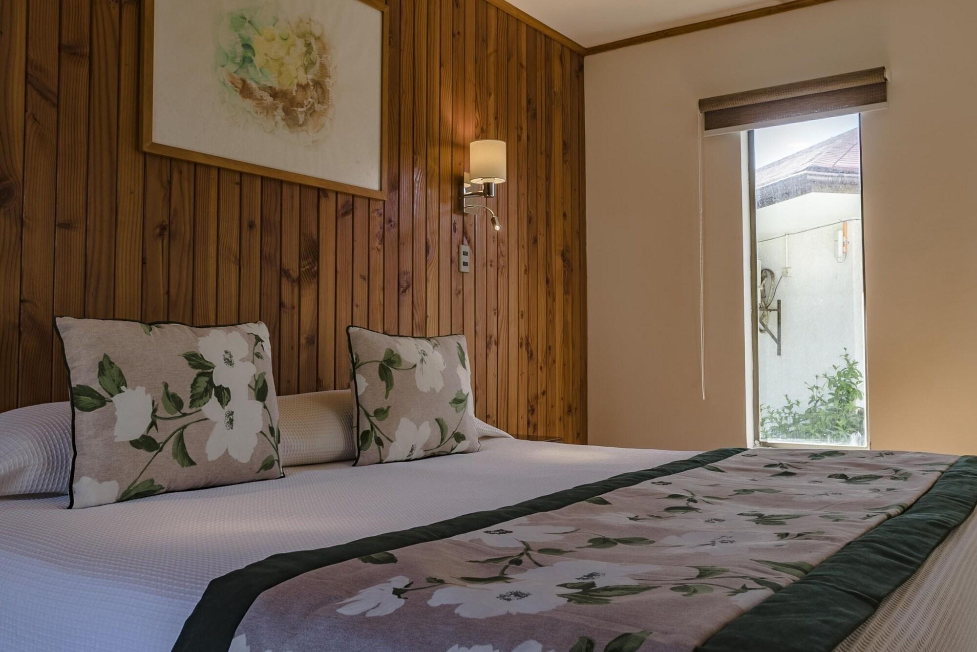 Hotel Taha Tai Hanga Roa Zewnętrze zdjęcie